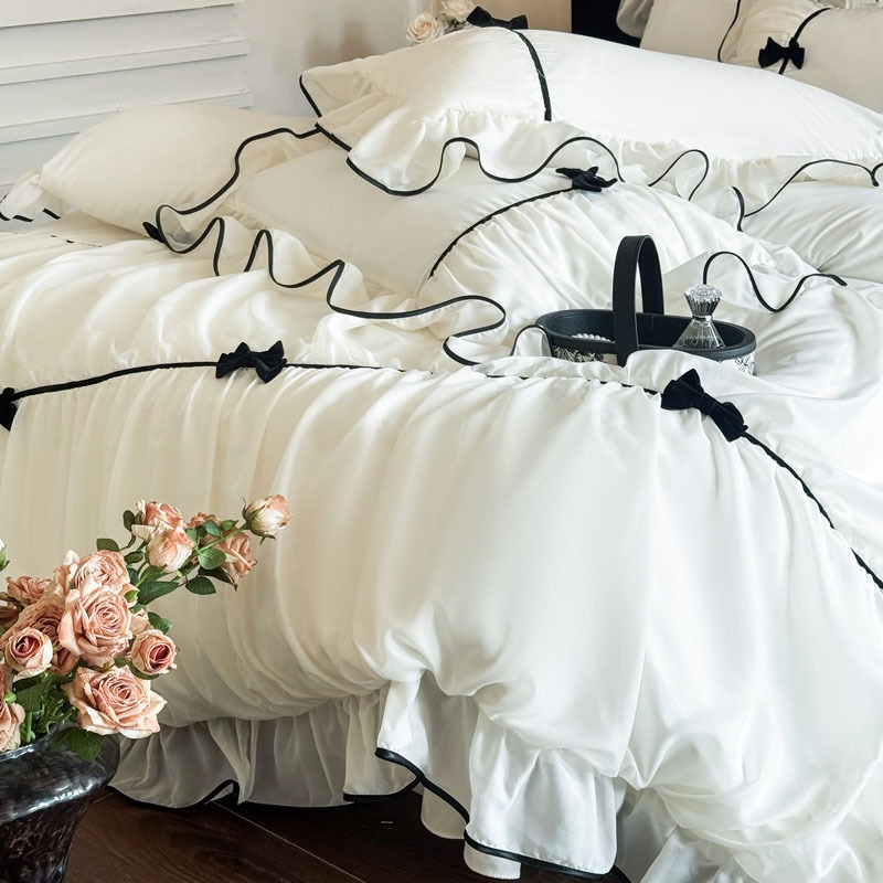 Bow Duvet Cover Set (Romantic Lace)